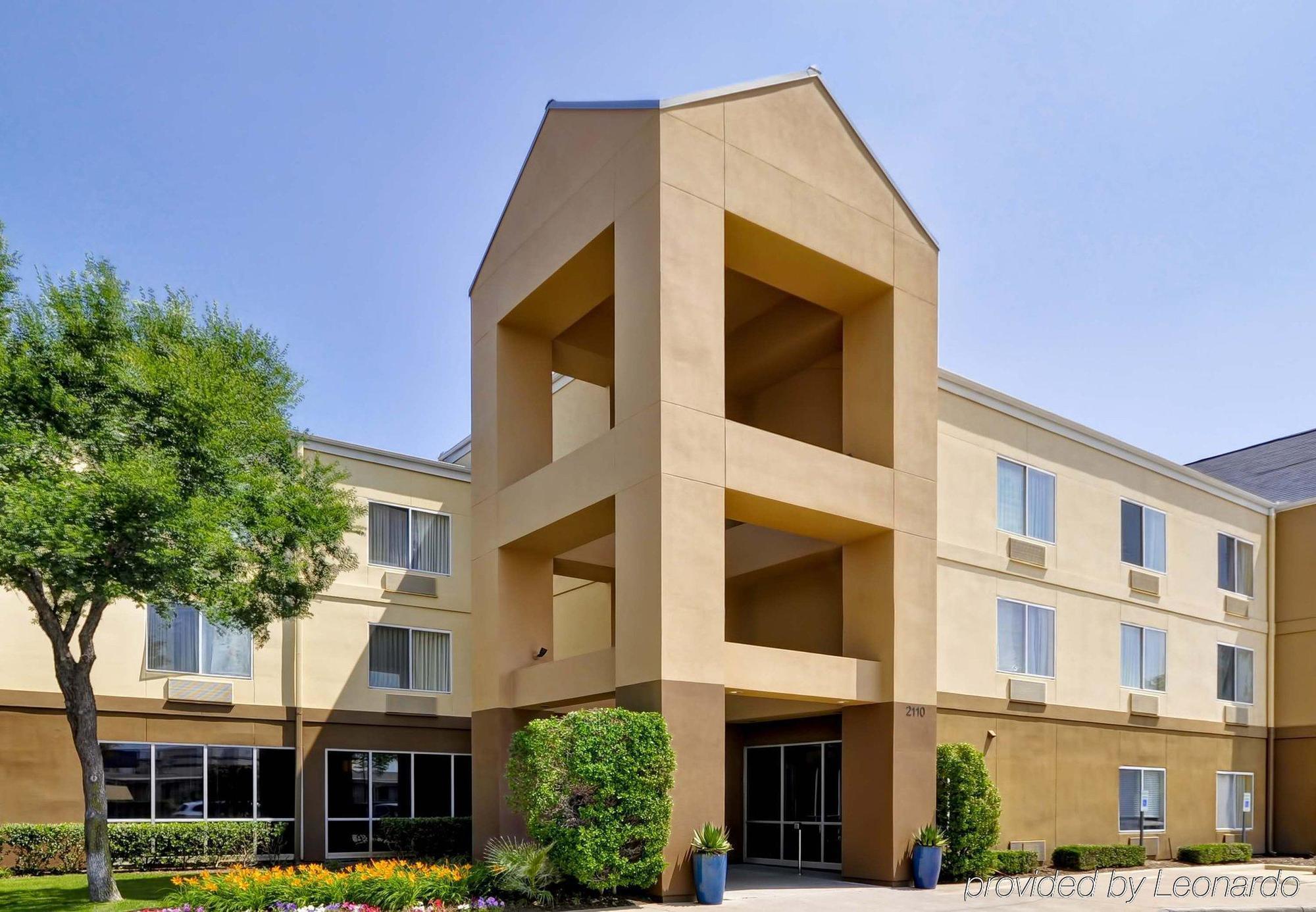 Fairfield Inn & Suites Dallas Medical/Market Center Exterior foto